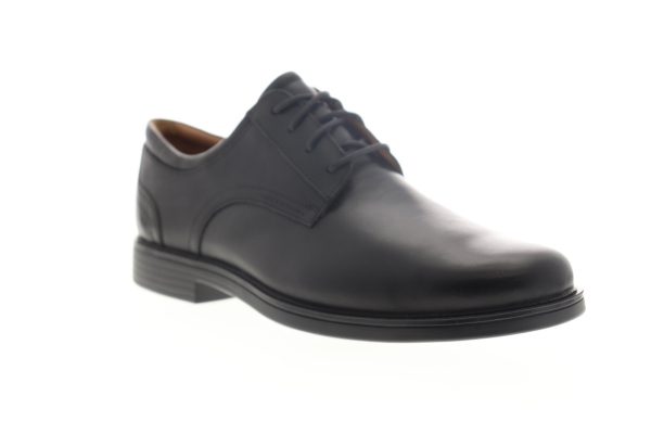 Clarks Un Aldric Lace 26132677 Mens Black Wide 2E Plain Toe Oxfords Shoes Online - Image 2